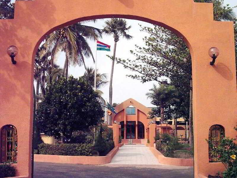 Sunbeach Hotel & Resort Bakau المظهر الخارجي الصورة
