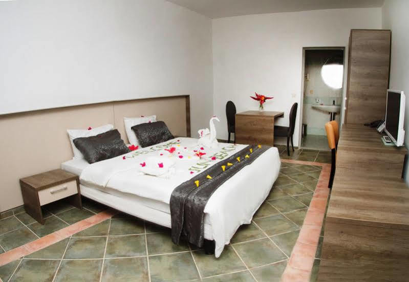 Sunbeach Hotel & Resort Bakau المظهر الخارجي الصورة